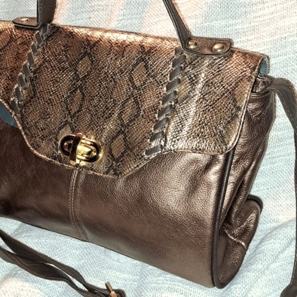 Sandra Valencia New Numbered Croc Embossed Aztec Pattern. NWT - Picture 2 of 16